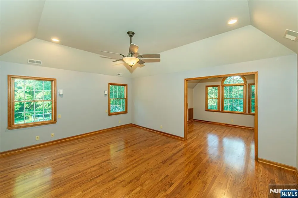50A Gormley Lane Kinnelonugh, NJ 07405