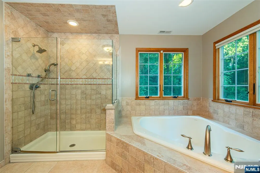 50A Gormley Lane Kinnelonugh, NJ 07405