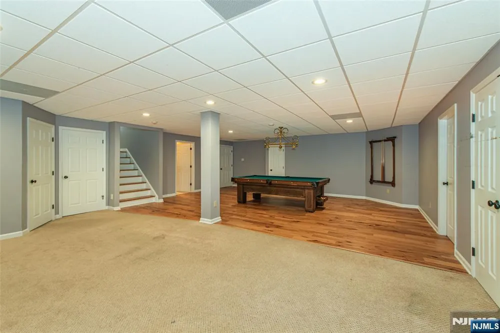 50A Gormley Lane Kinnelonugh, NJ 07405