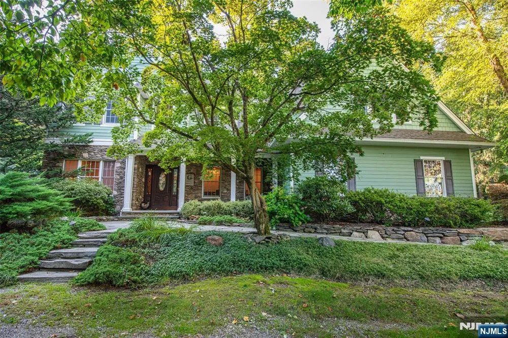 50A Gormley Lane Kinnelonugh, NJ 07405