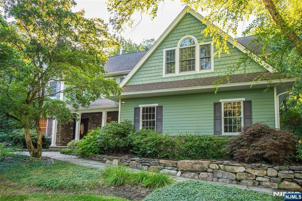 50A Gormley Lane Kinnelonugh, NJ 07405