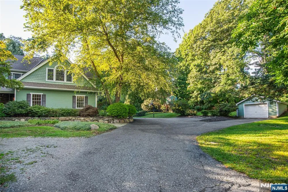 50A Gormley Lane Kinnelonugh, NJ 07405