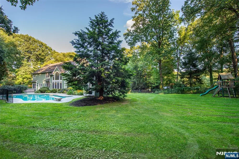 50A Gormley Lane Kinnelonugh, NJ 07405
