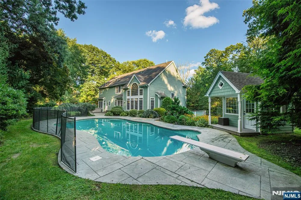 50A Gormley Lane Kinnelonugh, NJ 07405