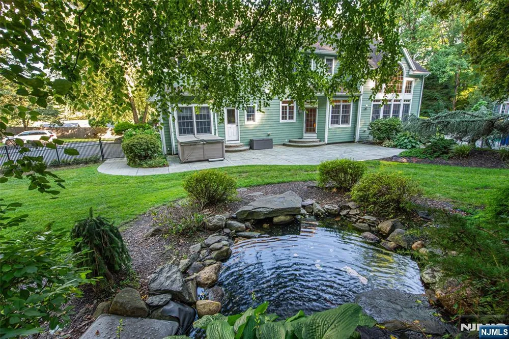 50A Gormley Lane Kinnelonugh, NJ 07405
