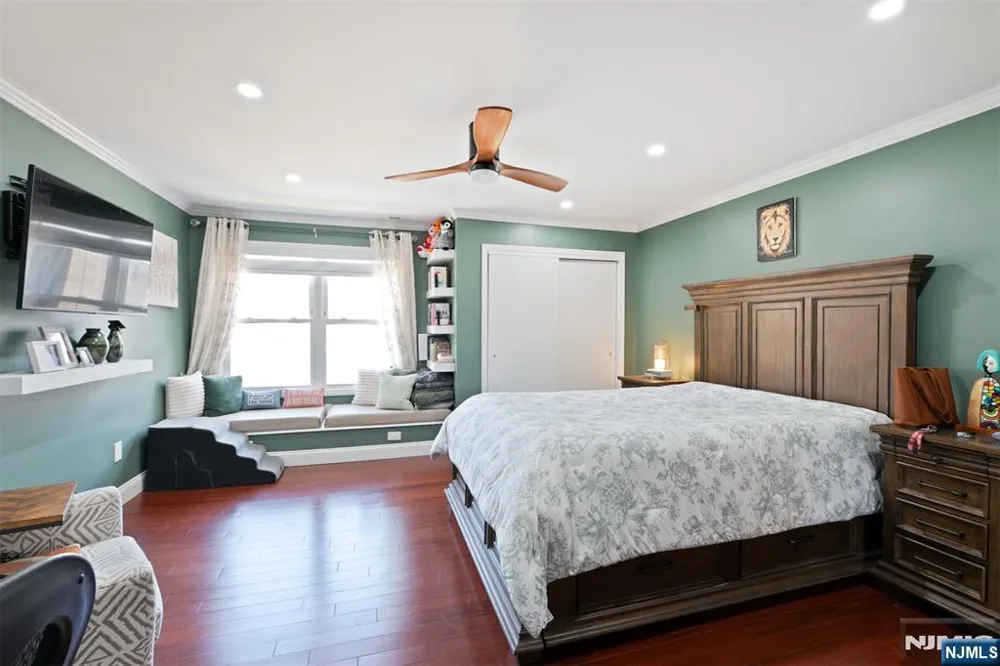 6501 Liberty Avenue F5 North Bergen, NJ 07047