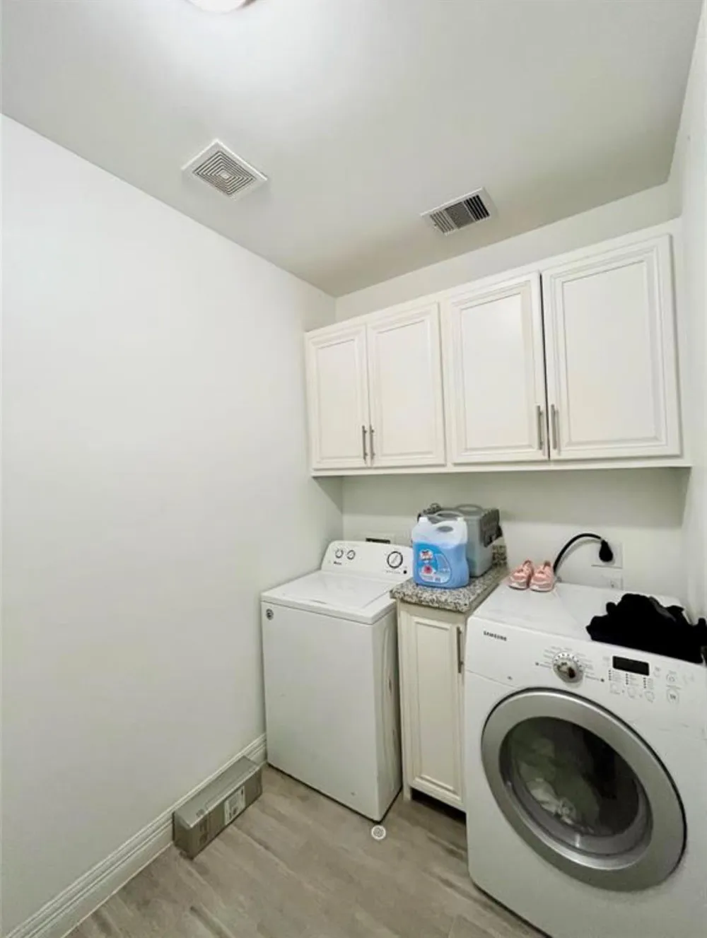 8515 E Sherri Circle Manvel, TX 77578