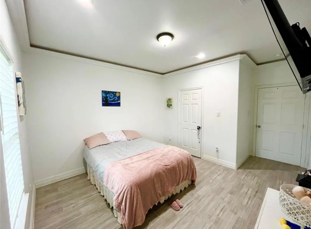 8515 E Sherri Circle Manvel, TX 77578