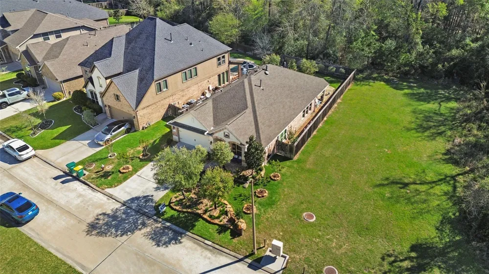 199 Capriccio Lane Montgomery, TX 77316