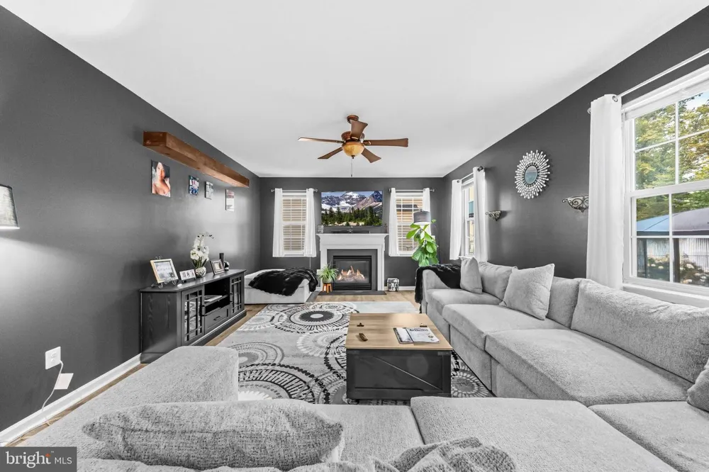 11642 ROYAL LYTHAM LANE Waldorf, MD 20602