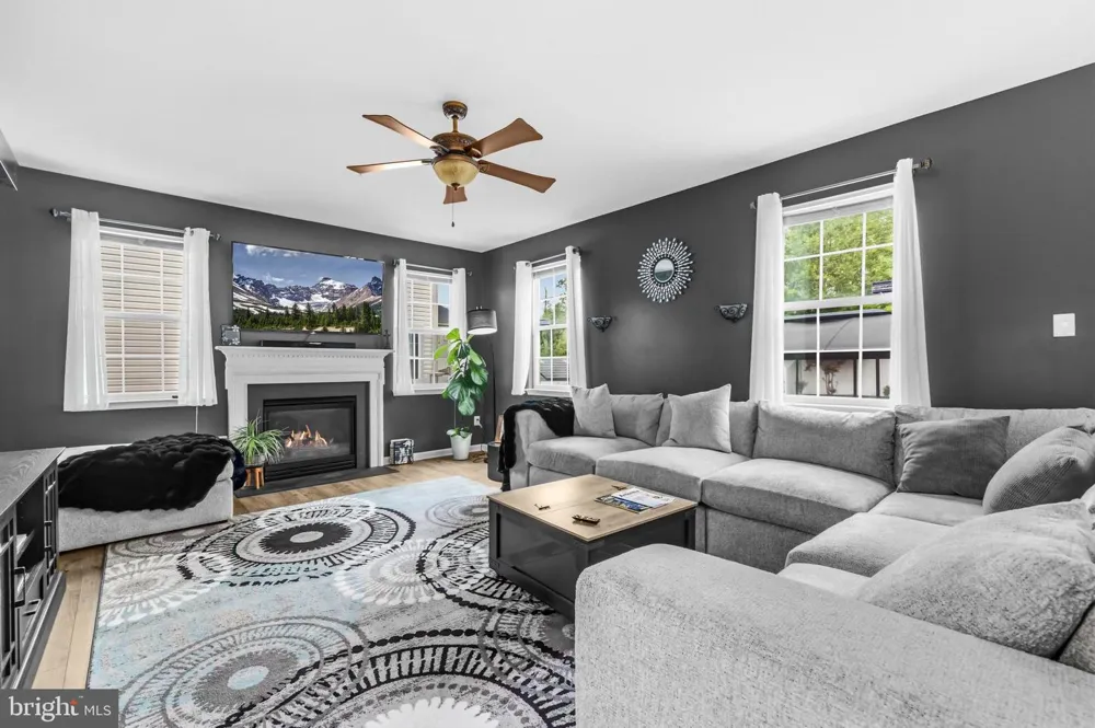 11642 ROYAL LYTHAM LANE Waldorf, MD 20602