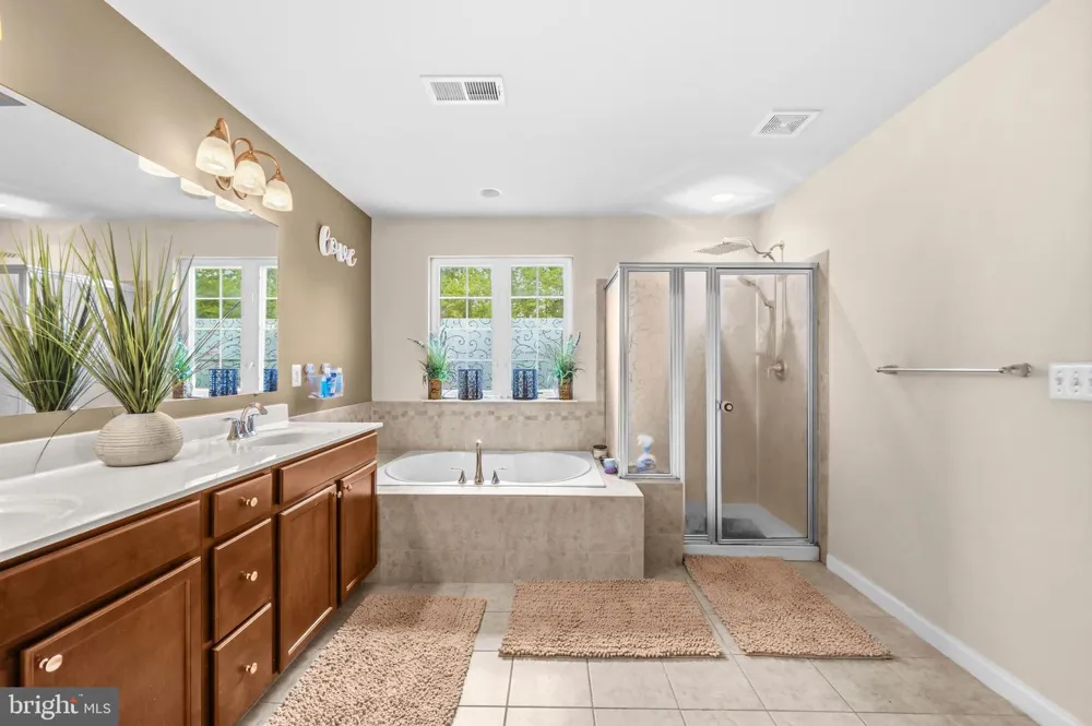 11642 ROYAL LYTHAM LANE Waldorf, MD 20602