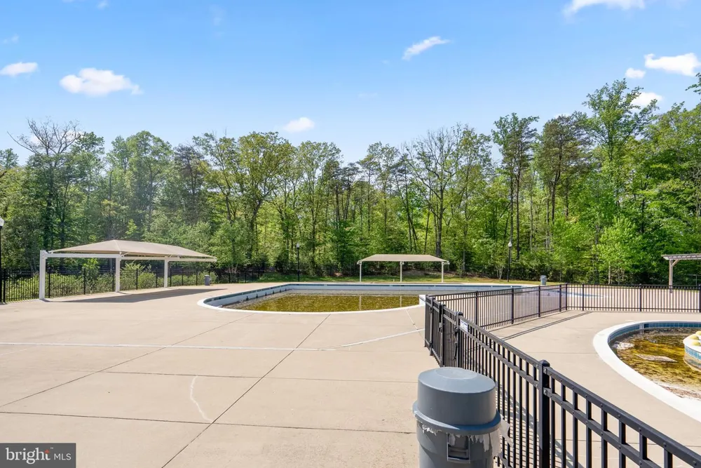 11642 ROYAL LYTHAM LANE Waldorf, MD 20602