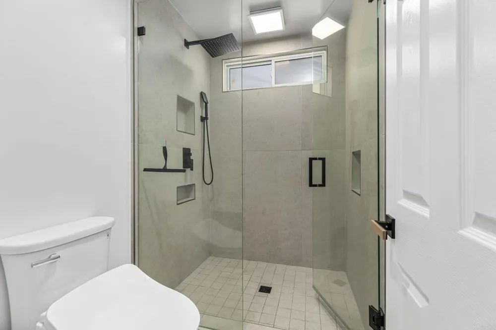 11170 Briarcliff Drive San Diego, CA 92131