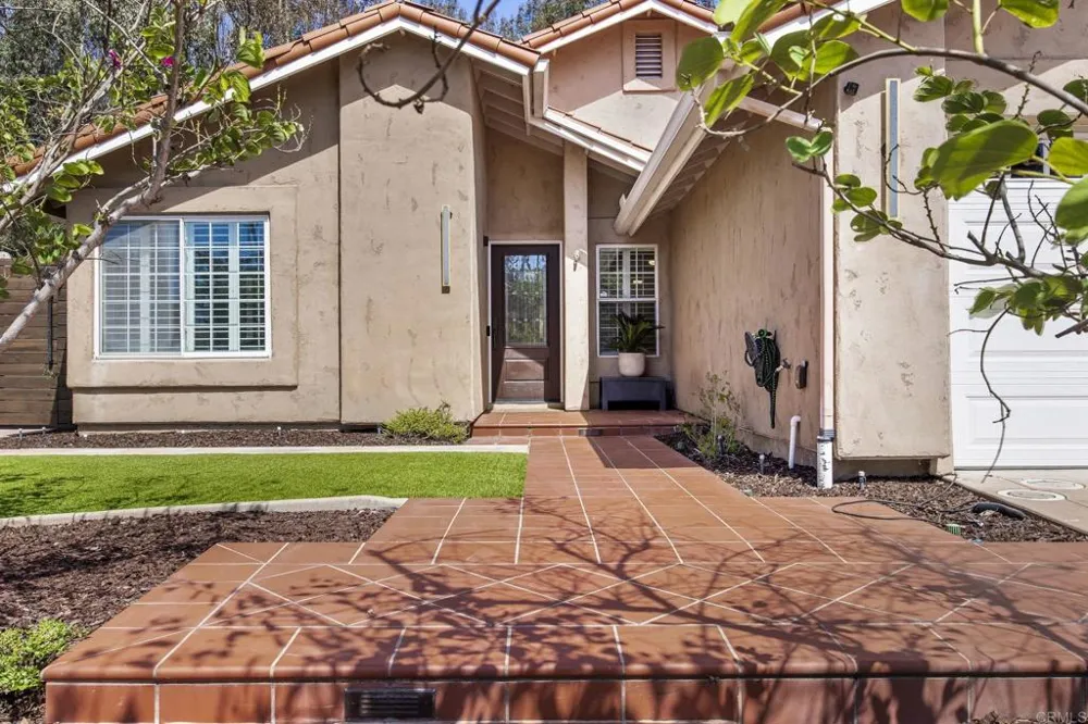 11170 Briarcliff Drive San Diego, CA 92131
