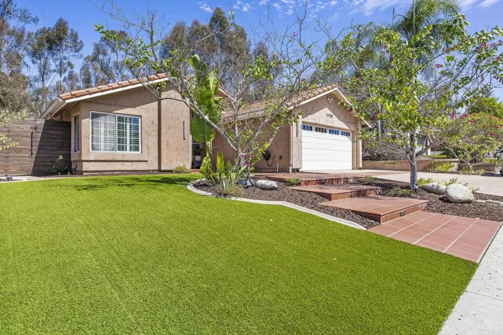 11170 Briarcliff Drive San Diego, CA 92131
