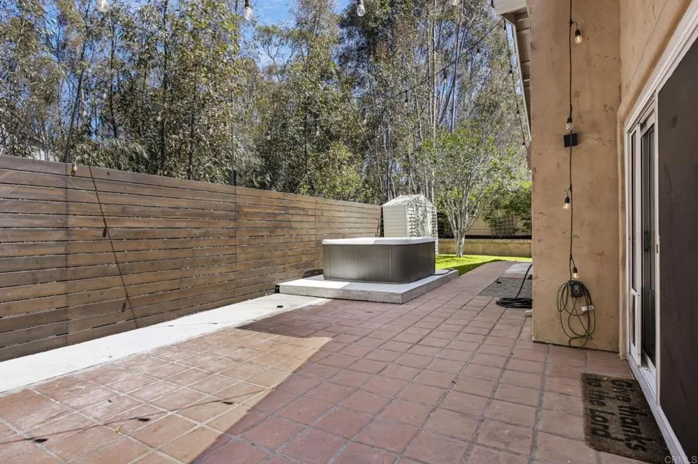 11170 Briarcliff Drive San Diego, CA 92131