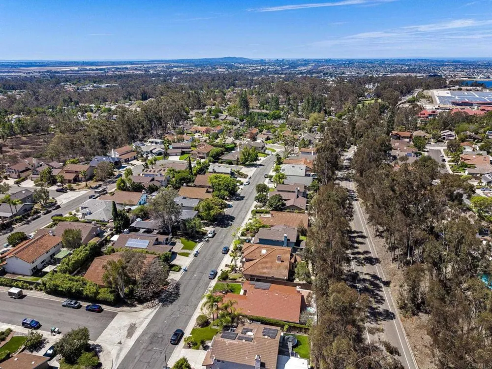 11170 Briarcliff Drive San Diego, CA 92131