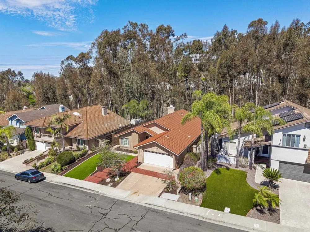 11170 Briarcliff Drive San Diego, CA 92131