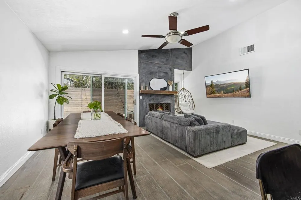 11170 Briarcliff Drive San Diego, CA 92131