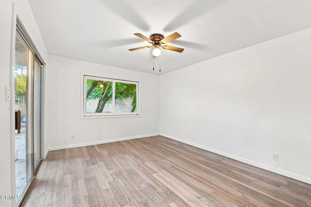 1128 El Monte Drive Simi Valley, CA 93065