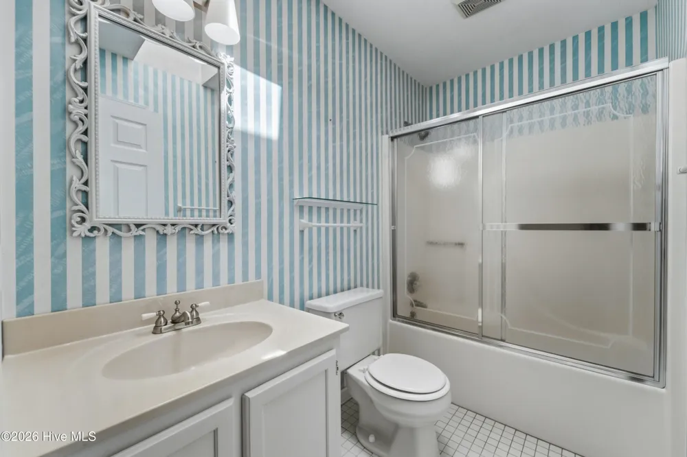 119 E Ivybridge Drive Hubert, NC 28539