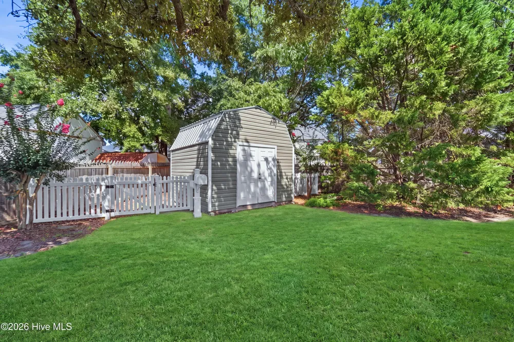 119 E Ivybridge Drive Hubert, NC 28539