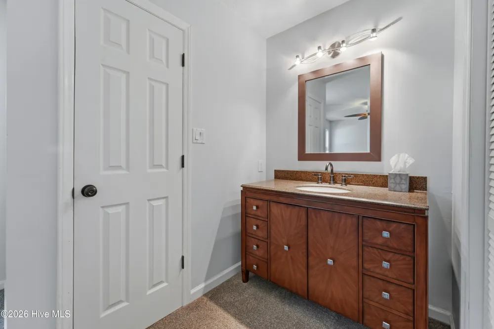 119 E Ivybridge Drive Hubert, NC 28539