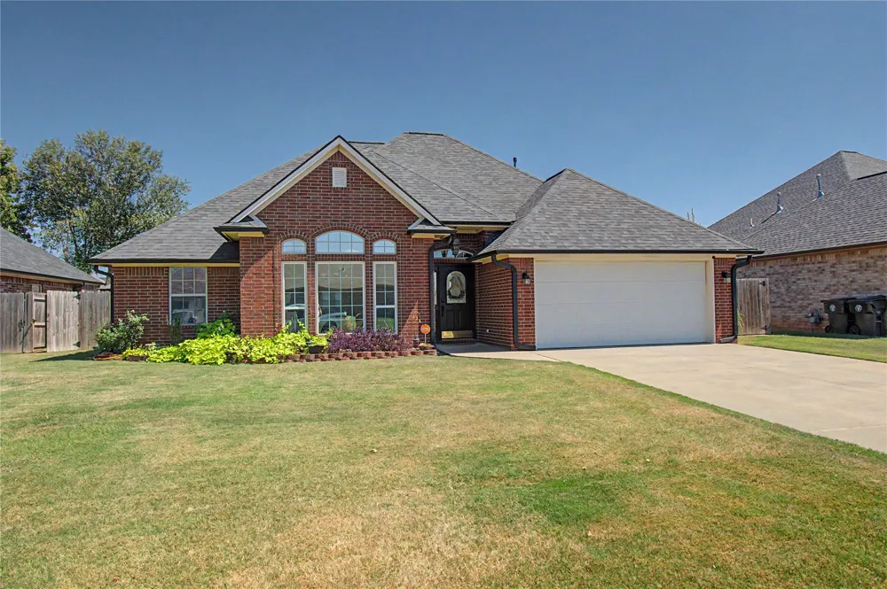 3908 Crestview Drive Muskogee, OK 74403