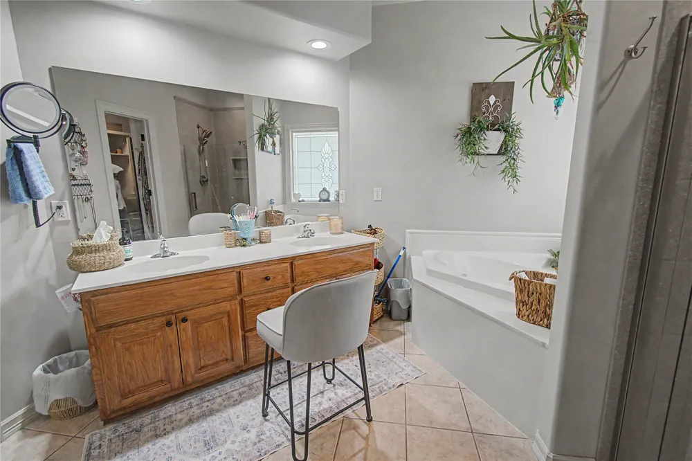 3908 Crestview Drive Muskogee, OK 74403