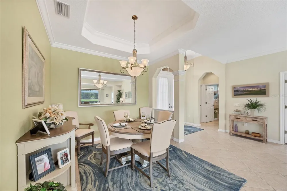 5641 WHISPERING OAKS DRIVE North Port, FL 34287