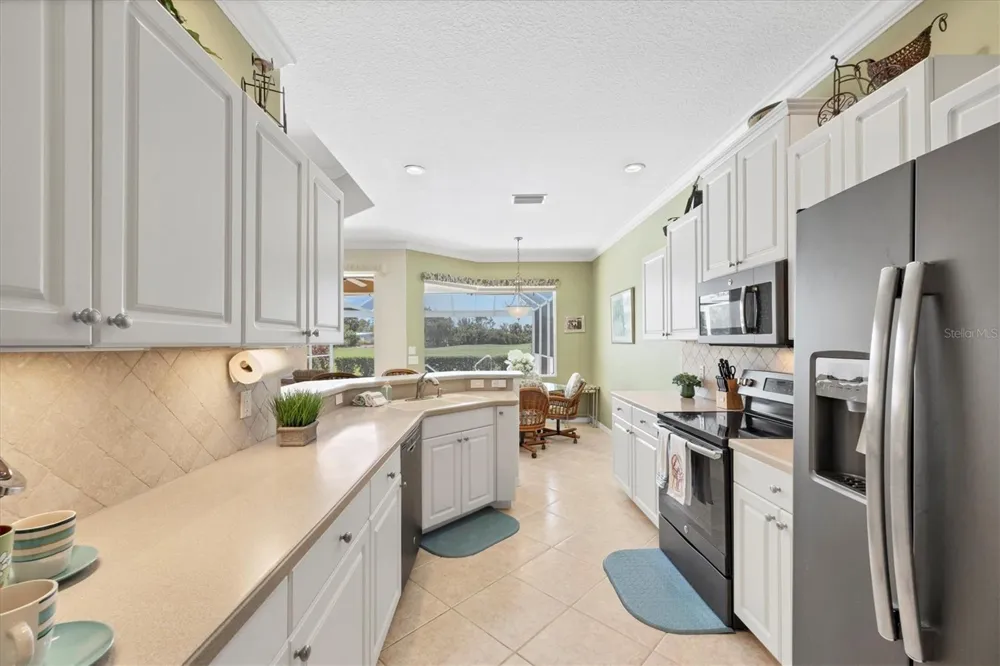 5641 WHISPERING OAKS DRIVE North Port, FL 34287