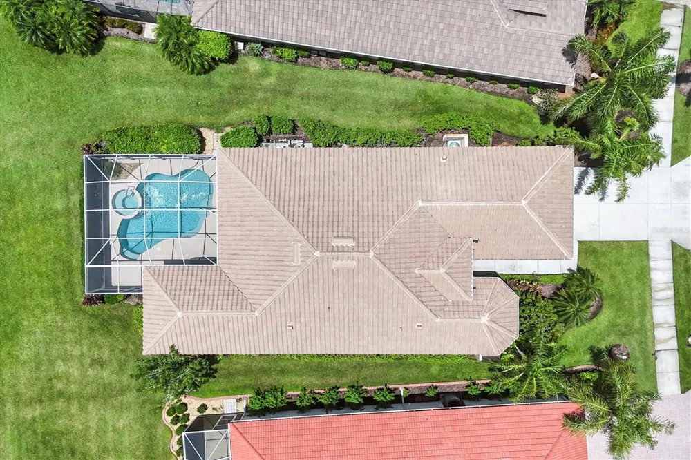 5641 WHISPERING OAKS DRIVE North Port, FL 34287