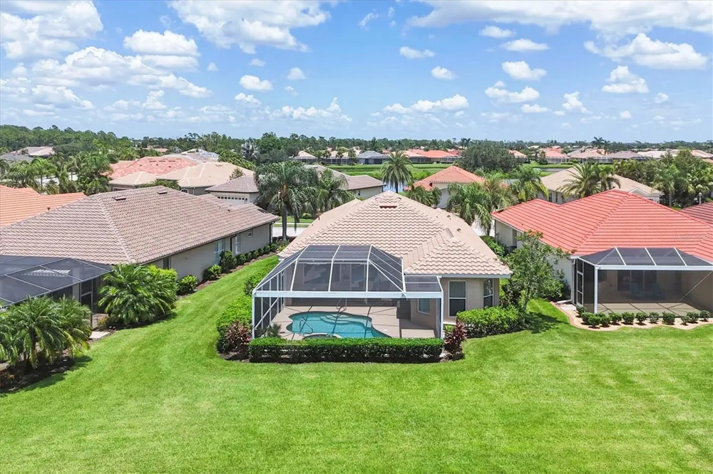 5641 WHISPERING OAKS DRIVE North Port, FL 34287
