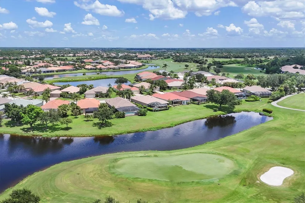 5641 WHISPERING OAKS DRIVE North Port, FL 34287