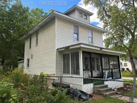 1517 Iowa Avenue
