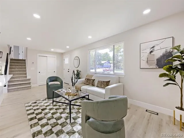 8937 W Woodard Drive Denver, CO 80227