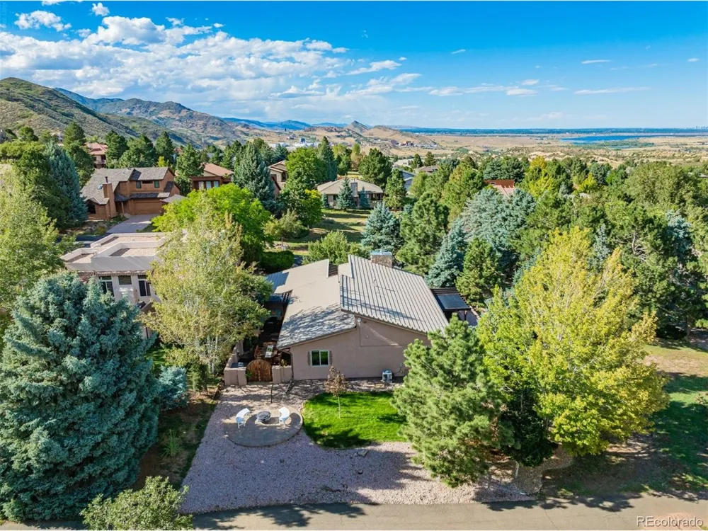 10898 Snow Cloud Trail Littleton, CO 80125