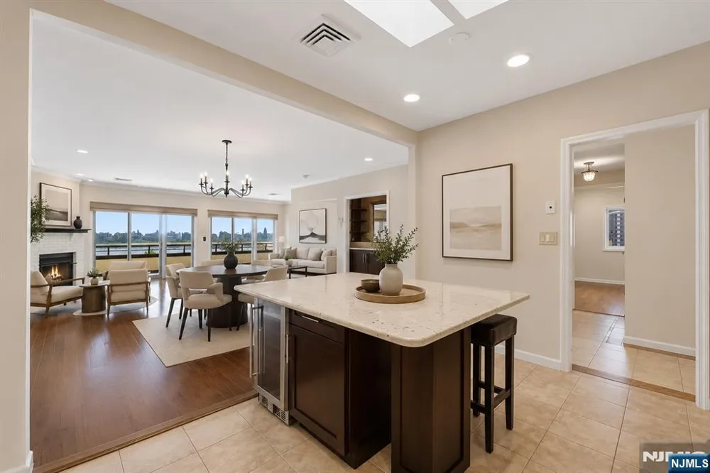 300 Gorge Road 57 Cliffside Park, NJ 07010