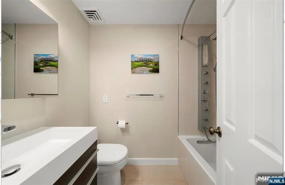 300 Gorge Road 57 Cliffside Park, NJ 07010