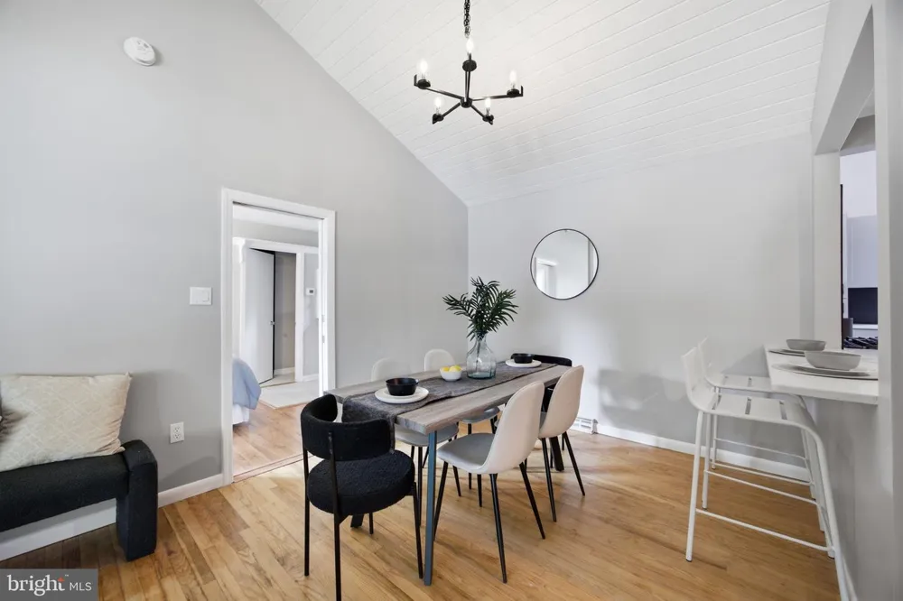 13 RICKOVER COURT Annapolis, MD 21401