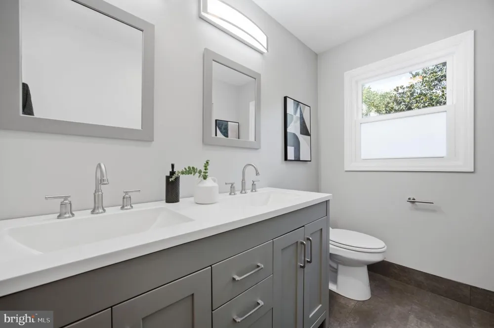 13 RICKOVER COURT Annapolis, MD 21401