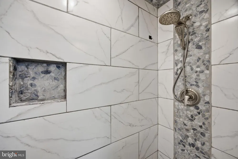 13 RICKOVER COURT Annapolis, MD 21401