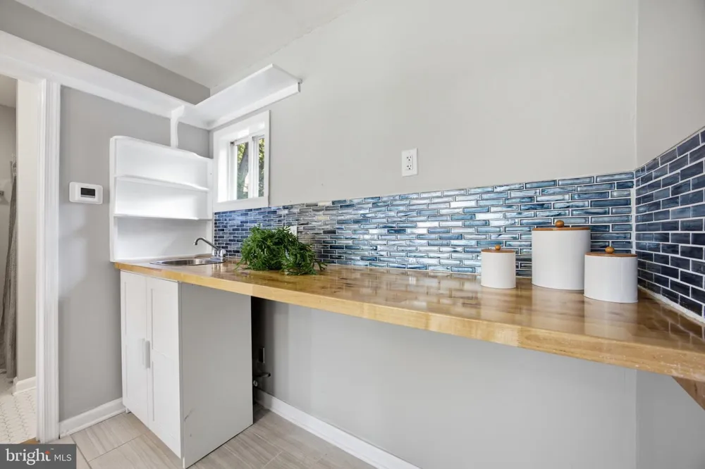 13 RICKOVER COURT Annapolis, MD 21401