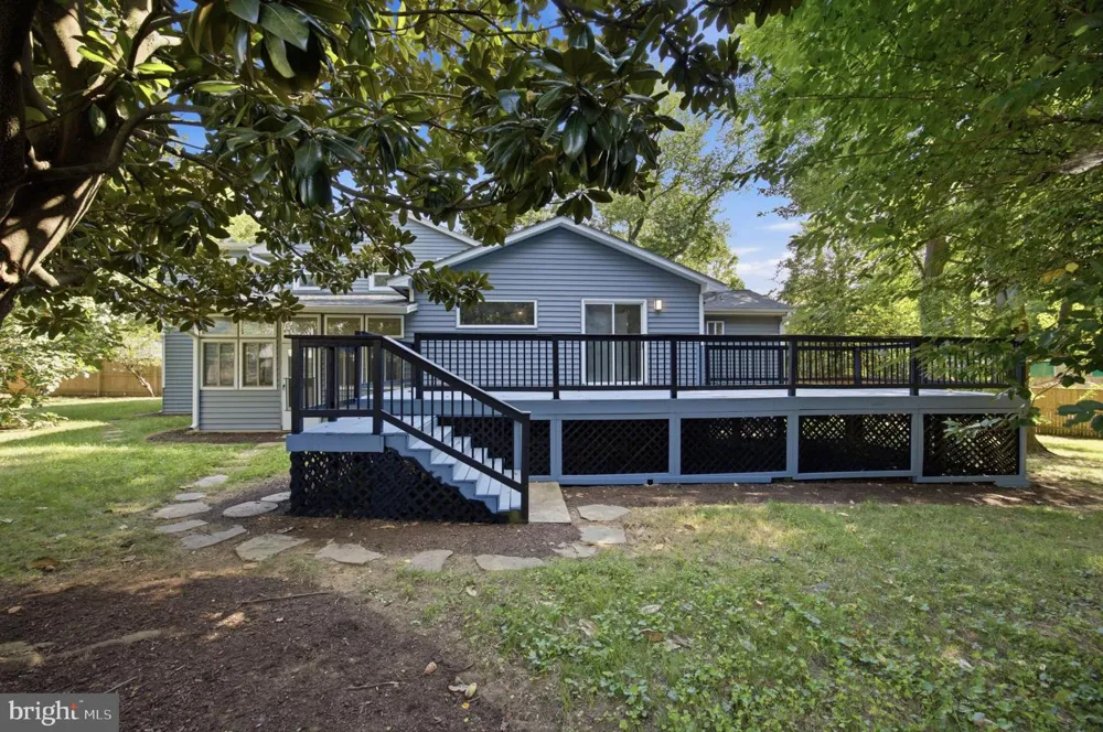 13 RICKOVER COURT Annapolis, MD 21401