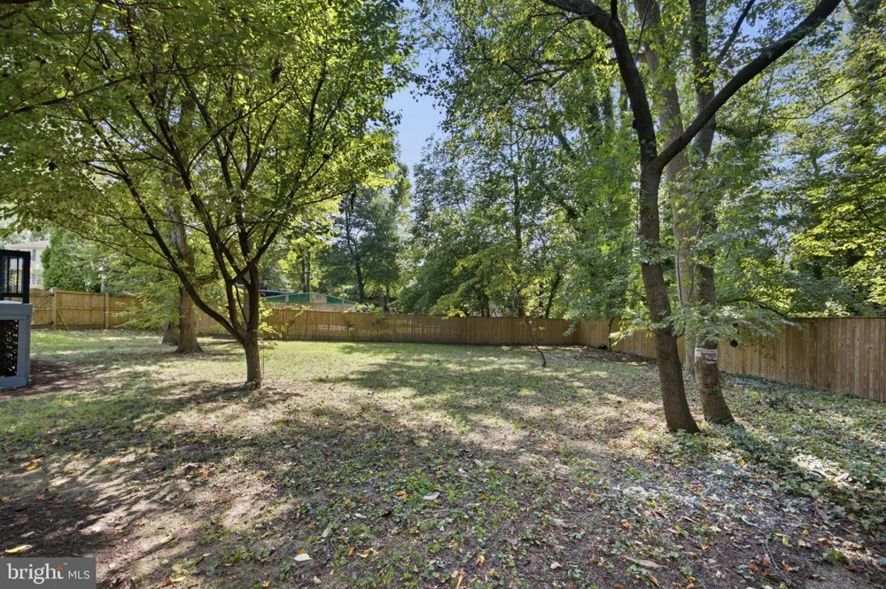 13 RICKOVER COURT Annapolis, MD 21401