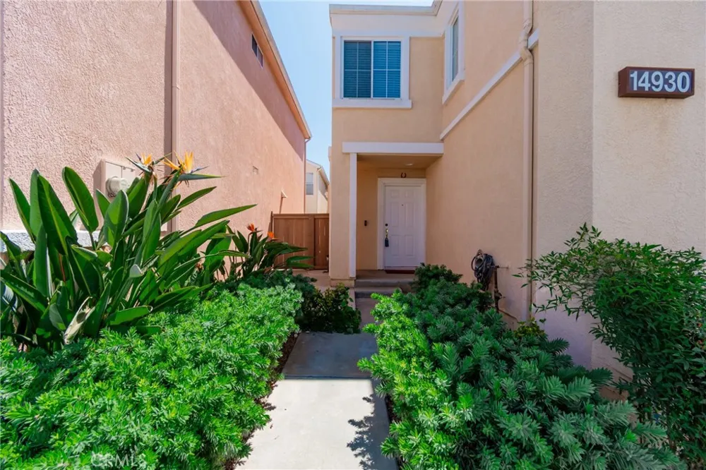 14930 Trovita Court Tustin, CA 92780