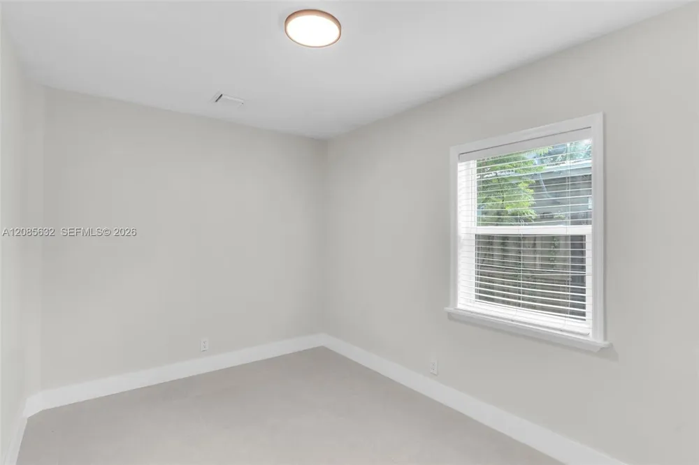 1525 NE 18th Ave Fort Lauderdale, FL 33304