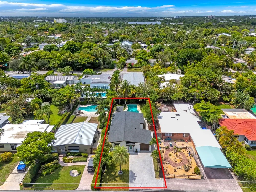 1525 NE 18th Ave Fort Lauderdale, FL 33304
