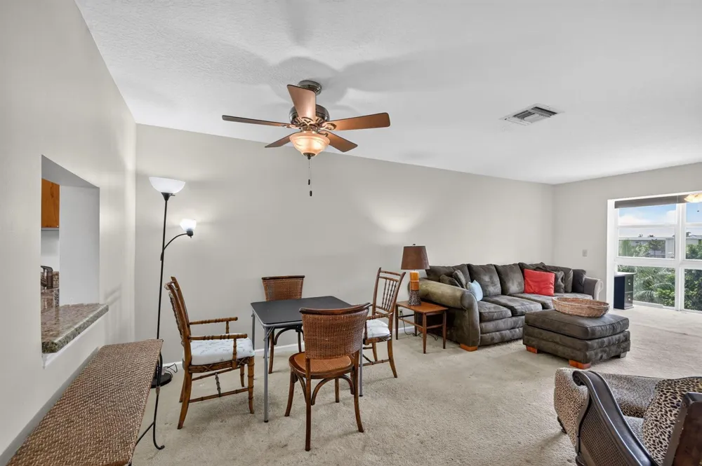 230 NE 26th Avenue #412 Boynton Beach, FL 33435
